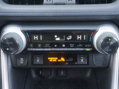 Used 2020 Toyota RAV4 XSE w/ XSE Grade Weather Package image 14