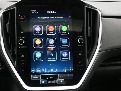 Used 2024 Subaru Crosstrek 2.0i Premium image 4