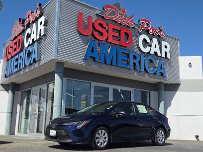 Used 2022 Toyota Corolla LE w/ Carpet Mat Package (TMS)