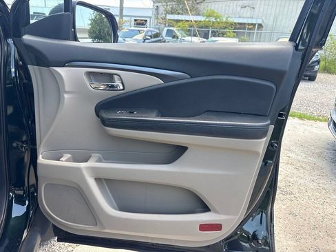 Used 2016 Honda Pilot EX-L image 18