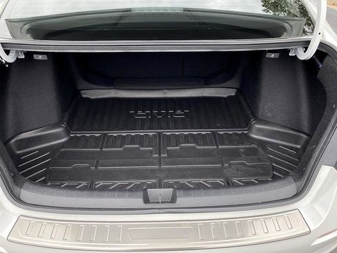 Used 2023 Honda Civic Touring image 23