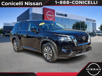 Used 2025 Nissan Pathfinder SL