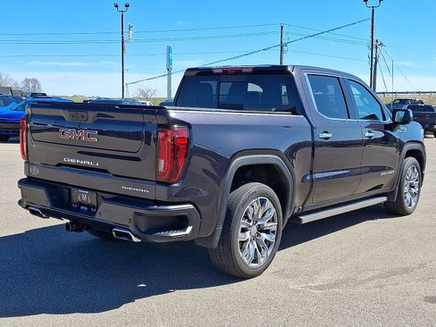 Used 2023 GMC Sierra 1500 Denali w/ Denali Reserve Package AWD/4WD image 25