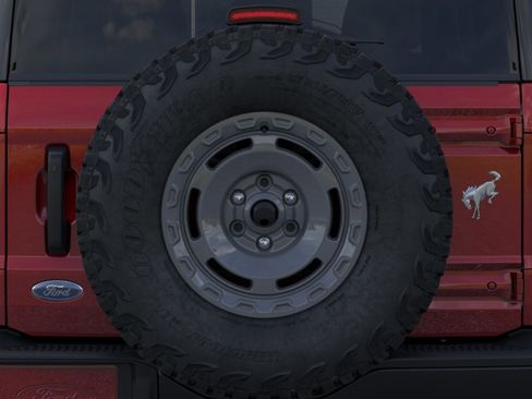 New 2025 Ford Bronco Badlands image 24