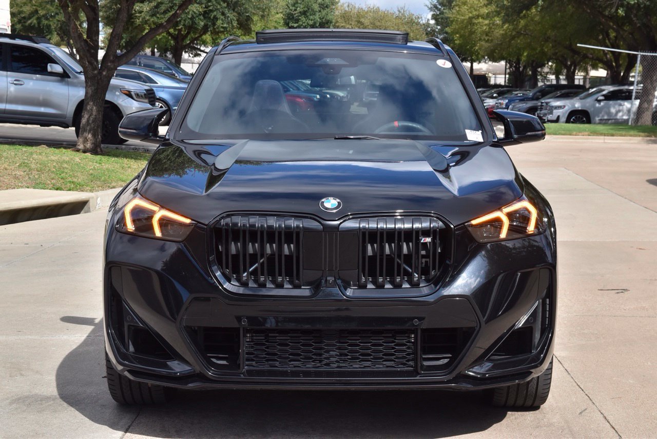 Used 2025 BMW X1 M35i w/ Premium Package AWD/4WD image 3