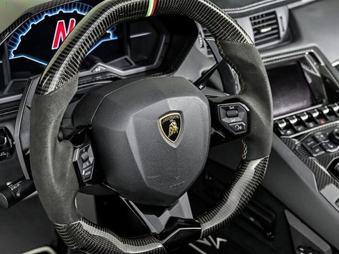 Used 2017 Lamborghini Aventador LP 750-4 Superveloce AWD/4WD image 17