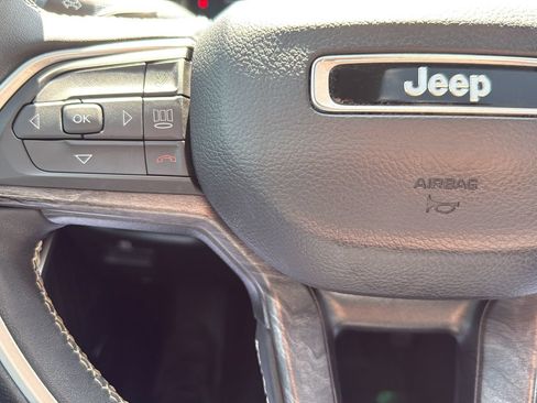 Used 2022 Jeep Grand Cherokee Limited 4xe AWD/4WD image 16
