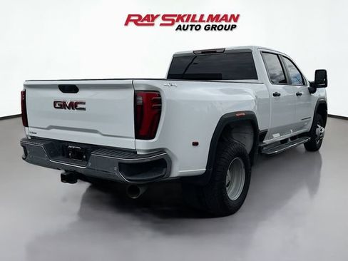 Used 2024 GMC Sierra 3500 Pro AWD/4WD image 7