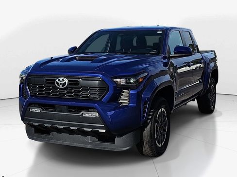 Used 2024 Toyota Tacoma TRD Sport image 10