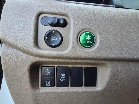 Used 2021 Honda Pilot EX-L image 19