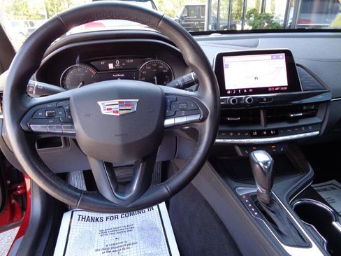 Used 2022 Cadillac CT4 Luxury w/ Sun And Sound Package AWD/4WD image 11