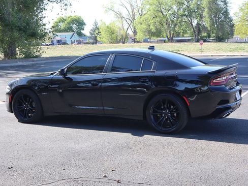Used 2016 Dodge Charger R/T w/ Plus Group RWD image 8