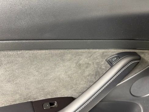 Used 2022 Tesla Model 3 Performance image 21