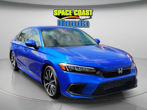Used 2023 Honda Civic EX image 13