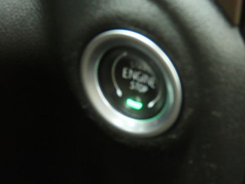 Used 2022 Chevrolet Silverado 3500 High Country w/ Technology Package image 29