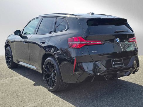 Used 2025 BMW X3 xDrive30i w/ Premium Package image 3