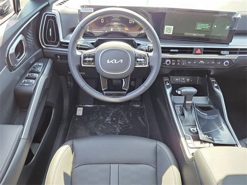 New 2025 Kia Sorento S w/ Panoramic Sunroof Package image 6