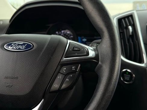 Used 2022 Ford Edge Titanium AWD/4WD image 8
