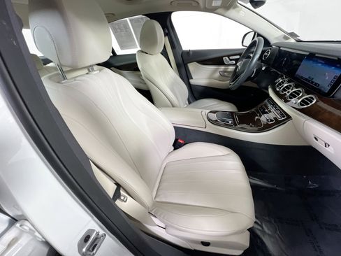 Used 2021 Mercedes-Benz E 350 4MATIC image 28