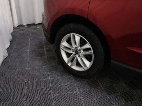 Used 2022 Ford Escape SE w/ Cold Weather Package image 30