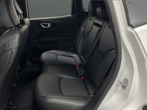 New 2026 Jeep Compass Latitude AWD/4WD image 23