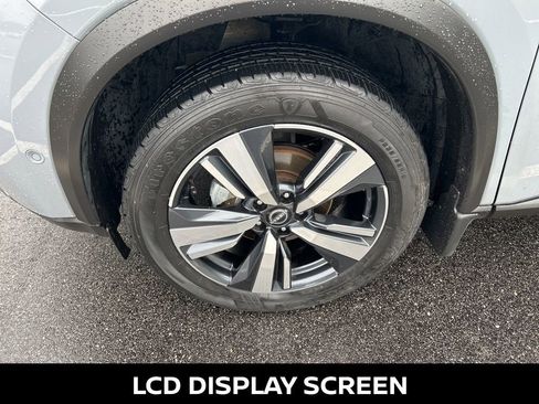 Certified 2023 Nissan Rogue SL w/ SL Premium Package FWD image 11