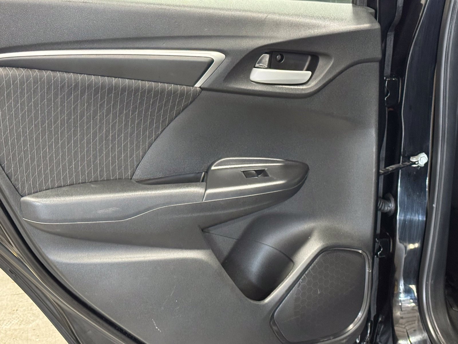 Used 2018 Honda Fit EX image 39
