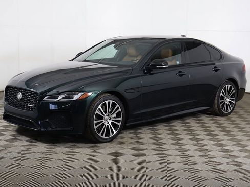 Used 2024 Jaguar XF R-Dynamic SE image 12