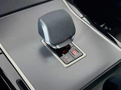 Used 2026 Land Rover Range Rover Evoque S AWD/4WD image 17