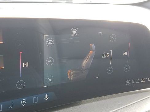 Certified 2024 Cadillac XT4 Premium Luxury w/ Cold Weather Package image 15