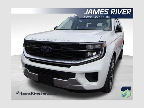 New 2026 Ford Expedition Max Platinum AWD/4WD image 1
