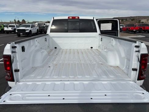 New 2026 RAM 3500 Tradesman AWD/4WD image 23