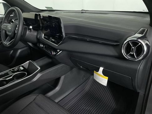 New 2026 Chevrolet Equinox LT w/ Midnight Edition image 29