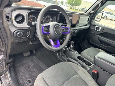 Used 2024 Jeep Wrangler Sport AWD/4WD image 18