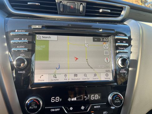 Certified 2024 Nissan Murano Platinum w/ Cargo Package image 15