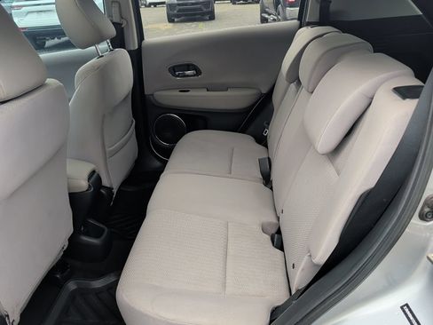 Used 2017 Honda HR-V EX image 13