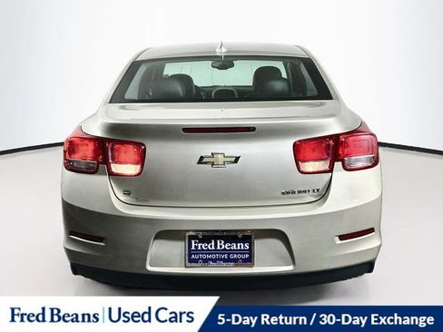 Used 2015 Chevrolet Malibu LT w/ Power Convenience Package FWD image 9