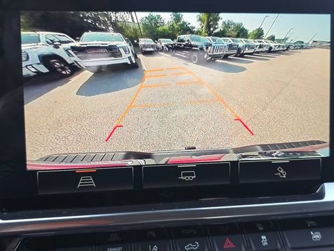 New 2026 GMC Sierra 2500 SLT AWD/4WD image 5