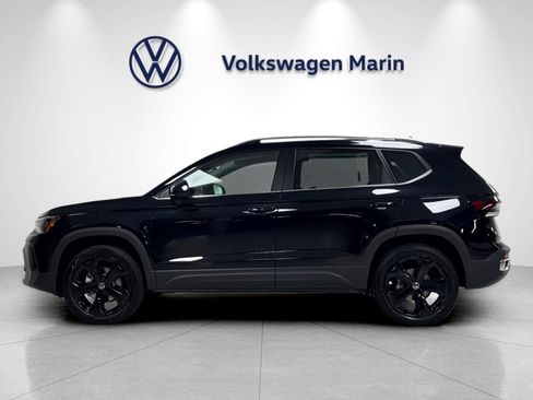 New 2026 Volkswagen Taos SEL AWD/4WD image 2