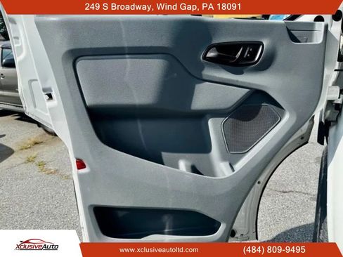 Used 2017 Ford Transit 150 148 Low Roof RWD image 11