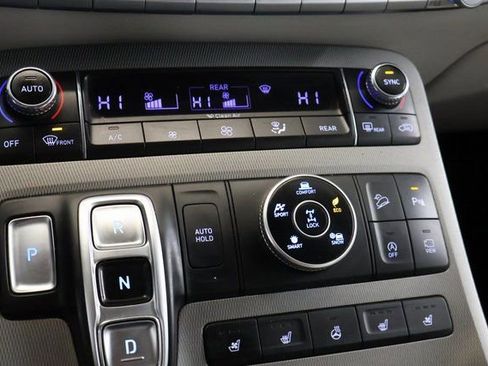 Used 2021 Hyundai Palisade Limited image 22