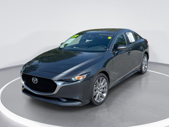 Used 2023 MAZDA MAZDA3 s FWD image 1