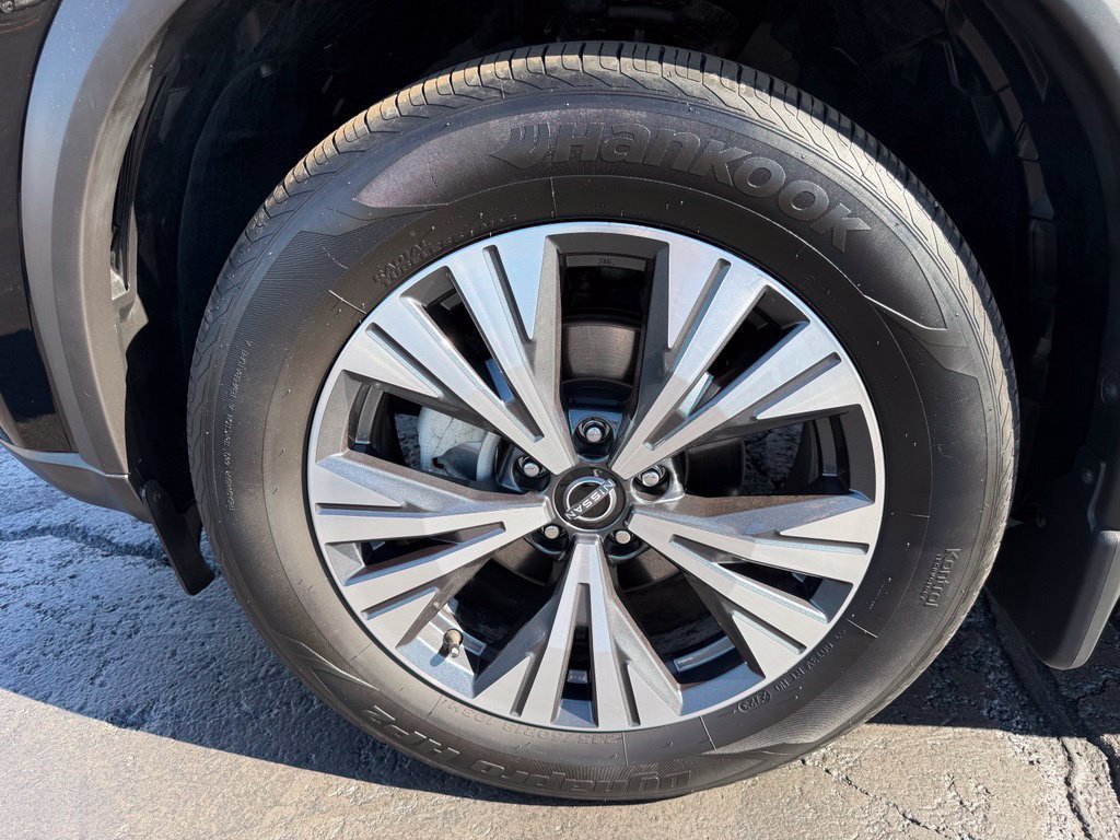 Used 2023 Nissan Rogue SV AWD/4WD image 11