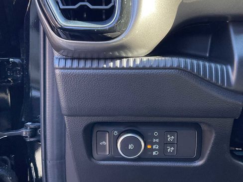 Used 2025 Ford Ranger XLT w/ Advanced Towing Package image 21