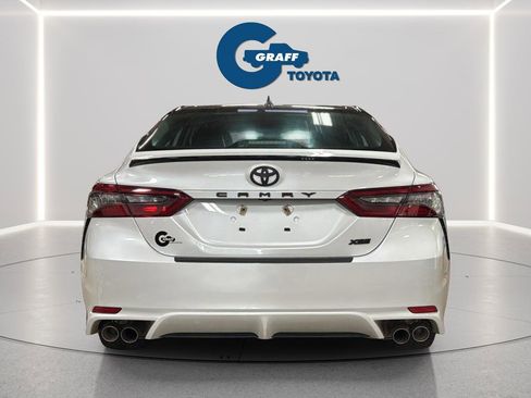 Used 2021 Toyota Camry XSE image 6
