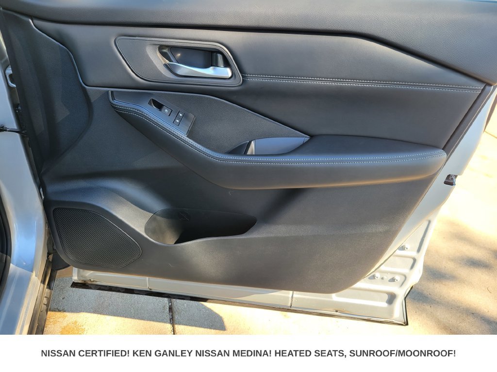 Certified 2024 Nissan Rogue SV w/ SV Premium Package AWD/4WD image 54