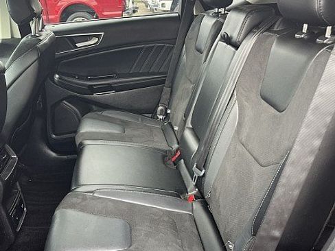 Used 2015 Ford Edge Sport w/ Equipment Group 401A AWD/4WD image 15