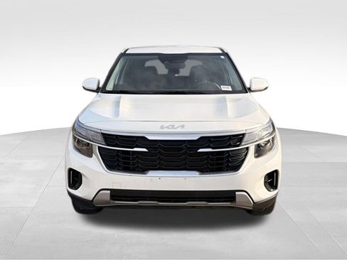 Used 2026 Kia Seltos LX FWD image 4
