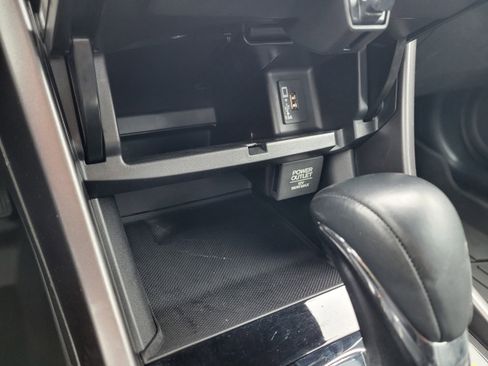 Used 2017 Honda Accord EX-L image 20