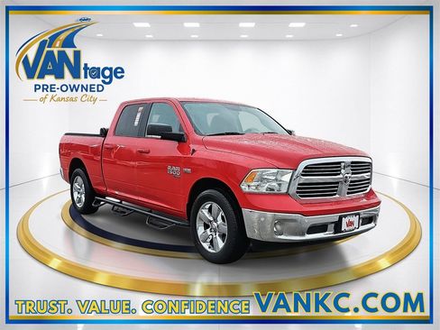 Used 2019 RAM 1500 Big Horn image 3